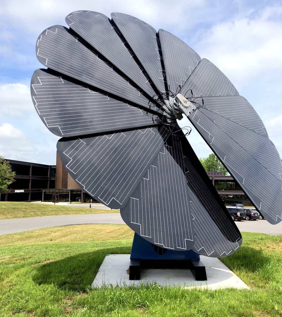 riverwood-tech-campus-sunflower_1080x riverwood-tech-campus-sunflower_1080x